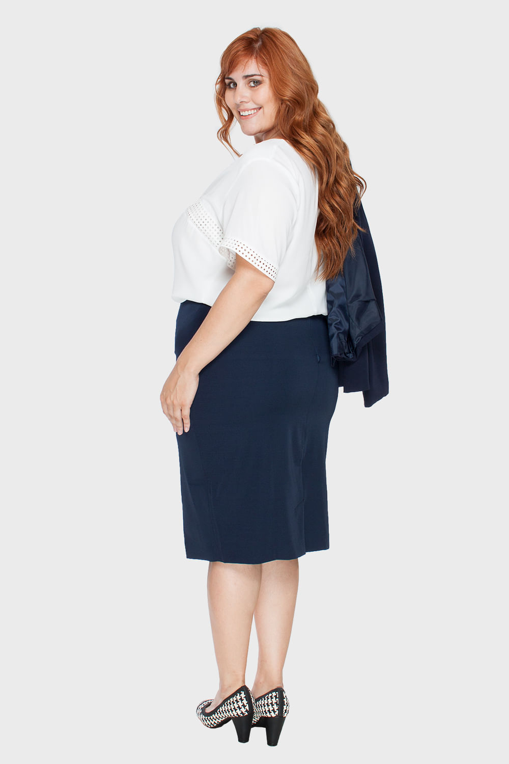 saia social plus size